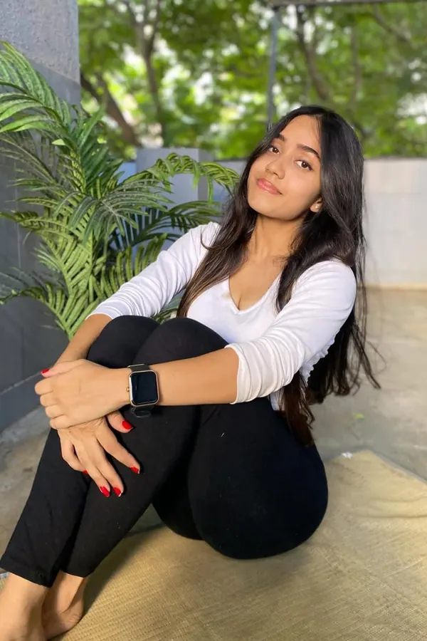 lucknow call girls
