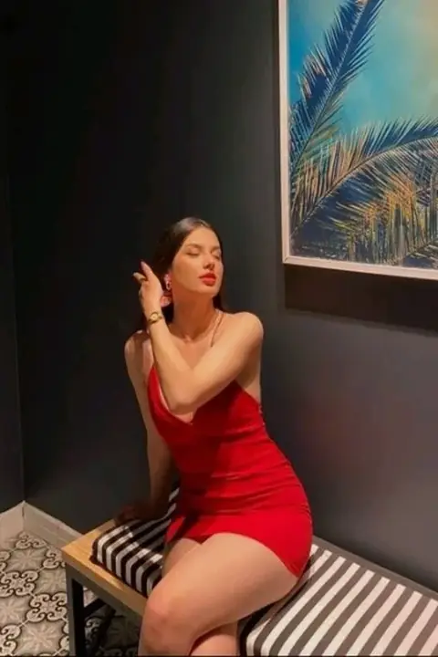 pune glamorous call girls